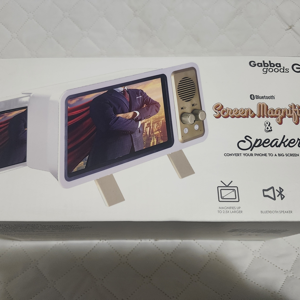 HistoryGabbaGoods 7-Inch Retro TV Video Bluetooth Speaker & Magnifier